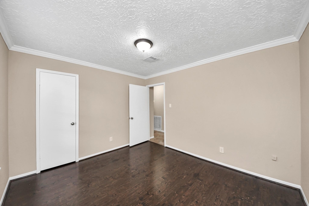 22502 Deville Drive - Photo 27