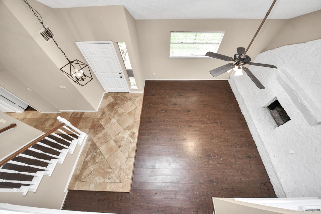 22502 Deville Drive - Photo 4