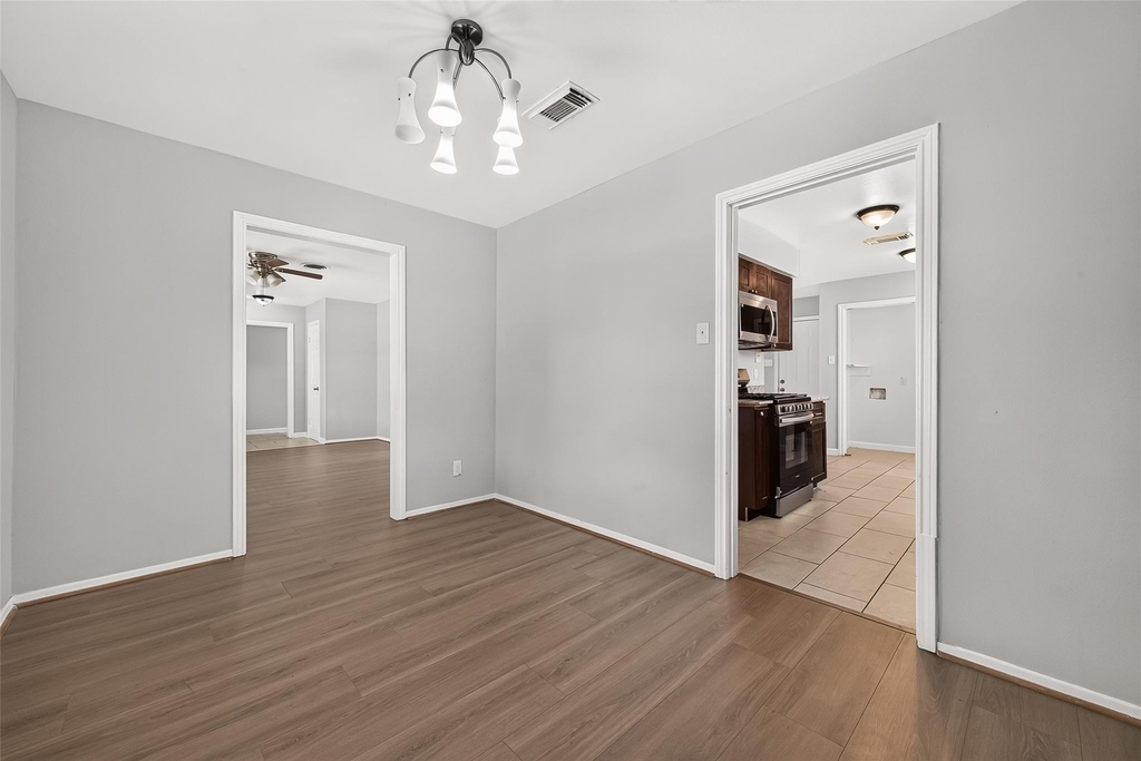 7214 Tours Street - Photo 9