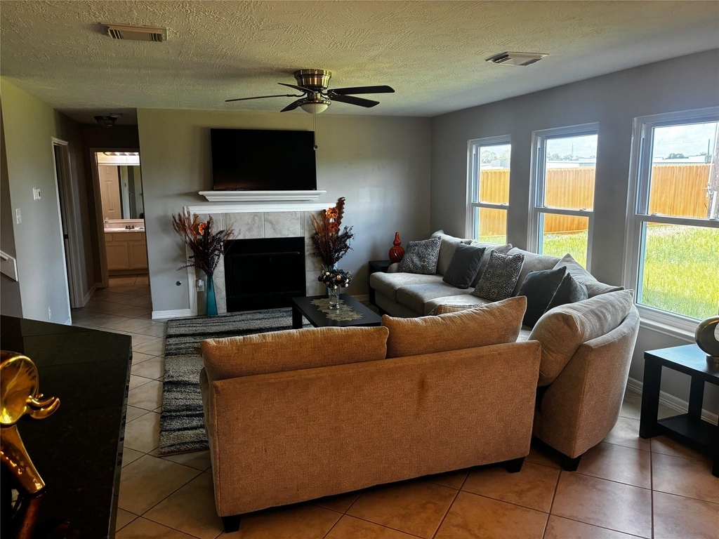4707 E Parma Drive - Photo 4