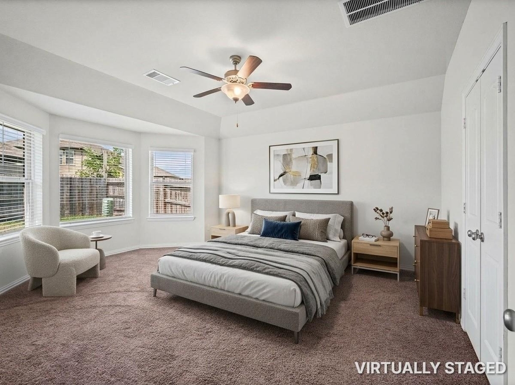 8915 English Manor Drive - Photo 12