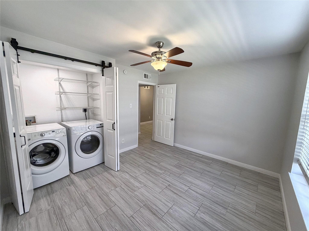 9031 Gaylord Street - Photo 8