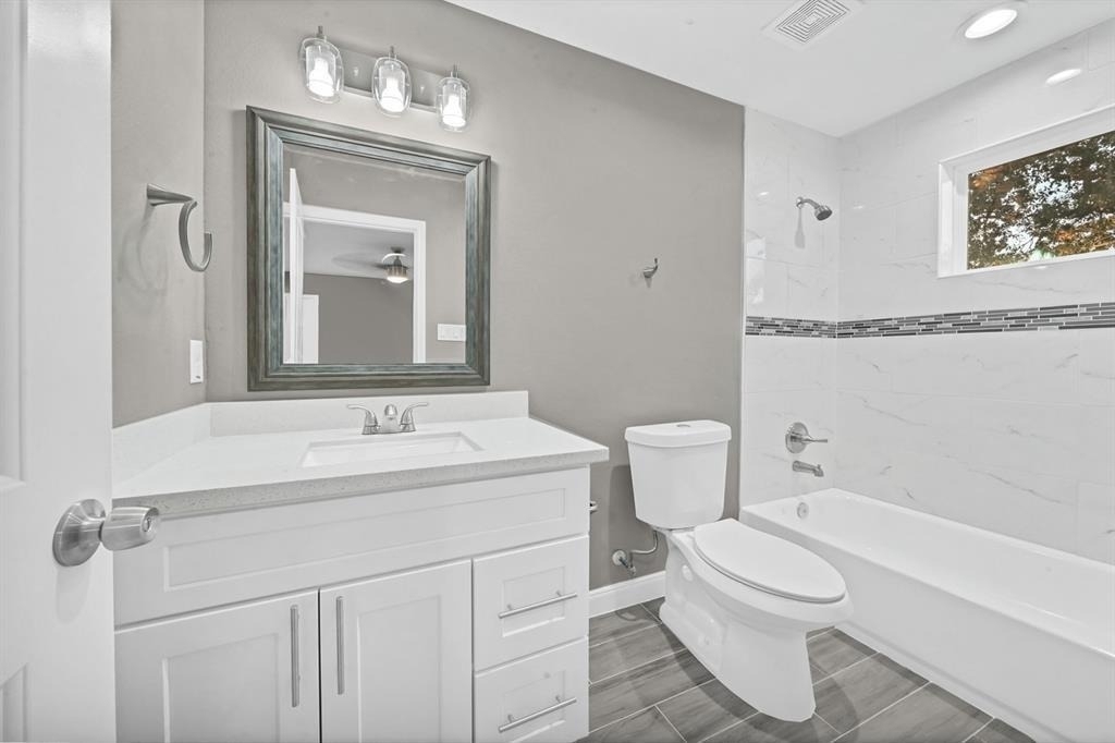 5807 Southmund Street - Photo 11