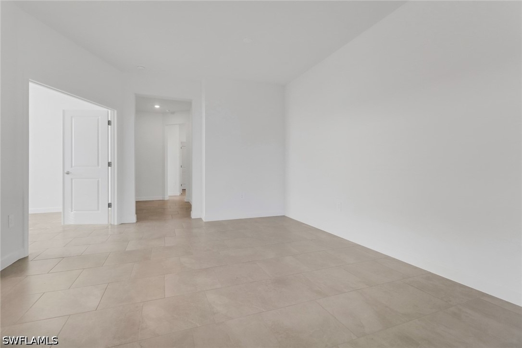 19728 Hinkley Drive - Photo 11
