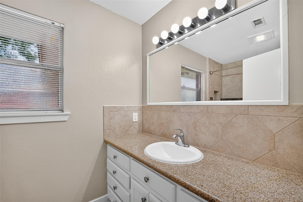6734 Sharpcrest Street - Photo 26
