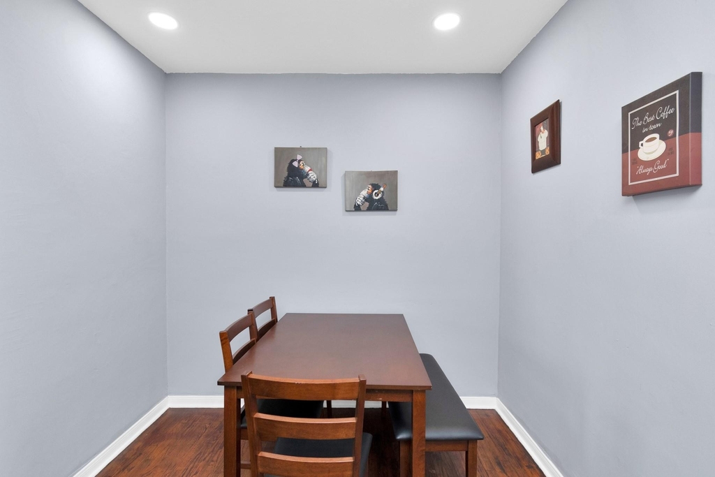 915 8th Street - Photo 27