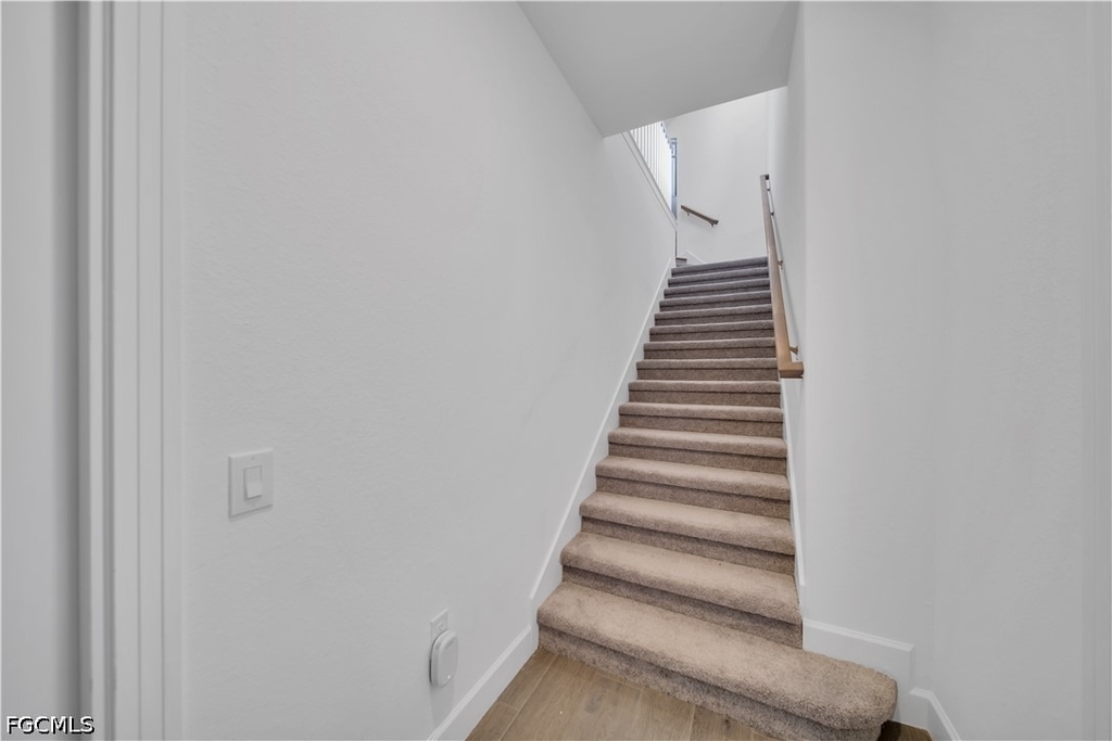 16578 Ridgeview Circle - Photo 22