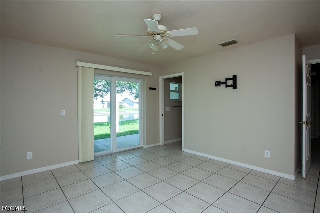 626 Se 13th Place - Photo 2