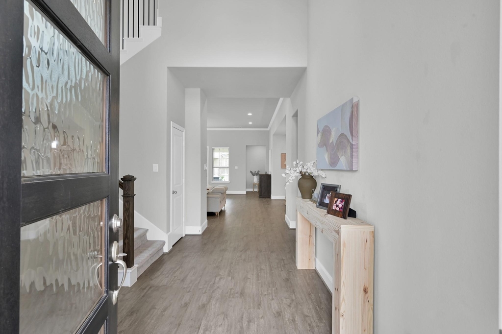 10053 Preserve Way - Photo 4