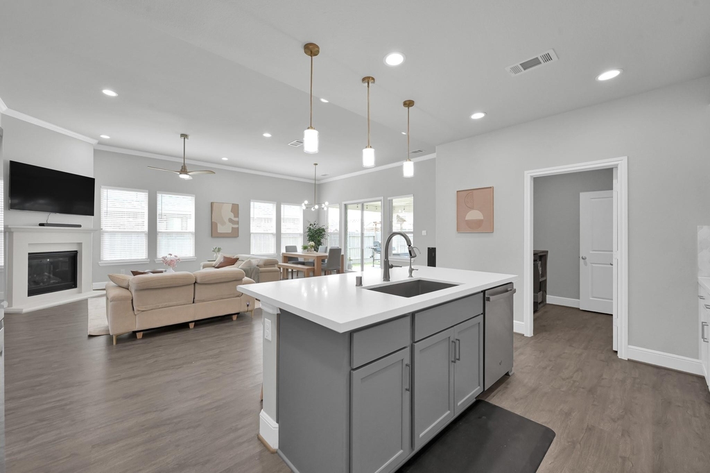 10053 Preserve Way - Photo 16