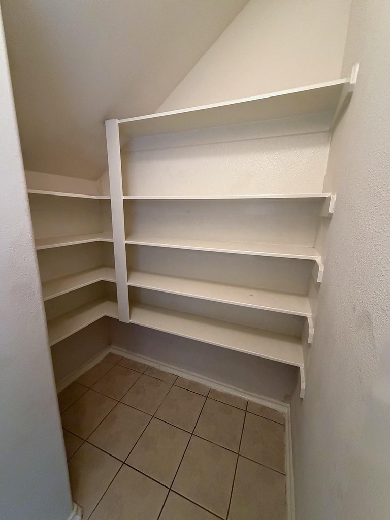 16619 Newglen Lane - Photo 4