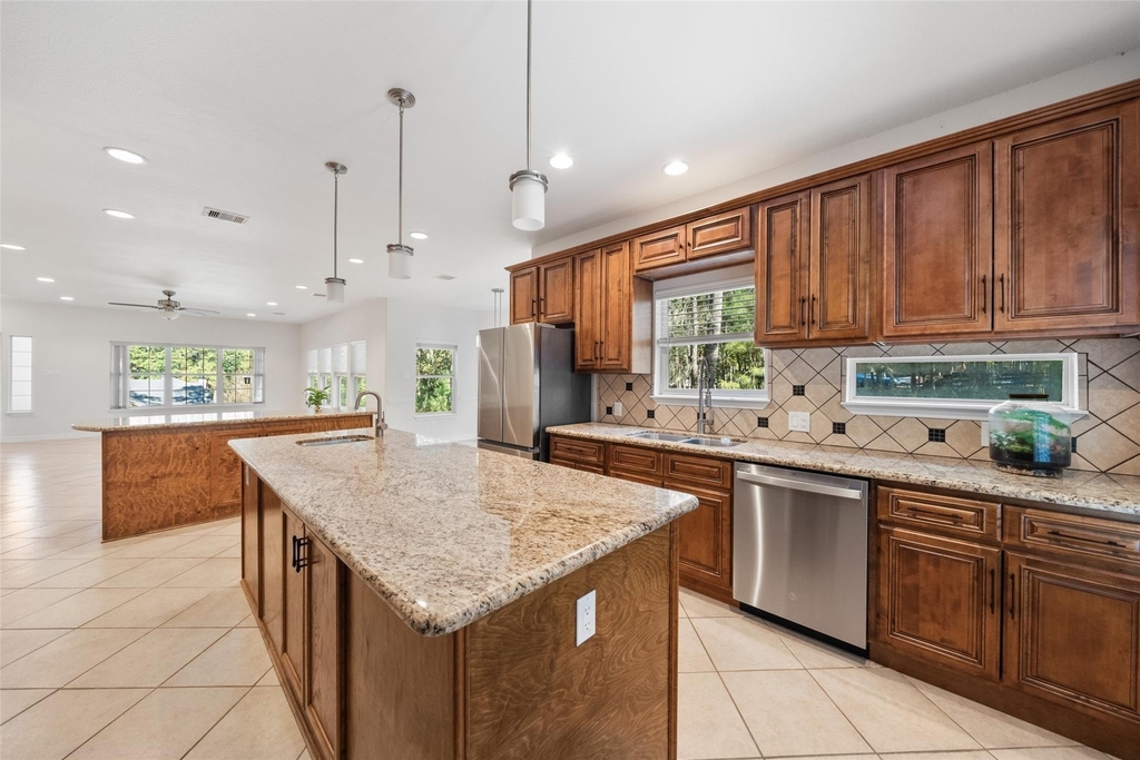 110 Lords Circle - Photo 10