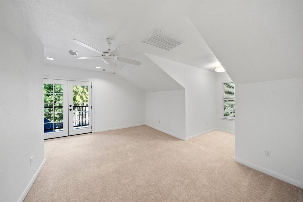 110 Lords Circle - Photo 18