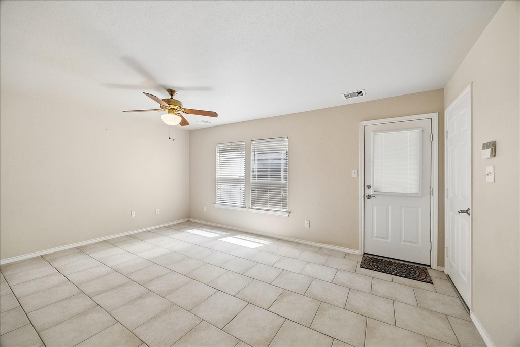 2635 Woodridge Cove Drive - Photo 11