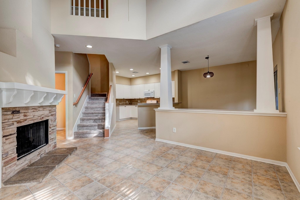 26 Stone Creek Place - Photo 7