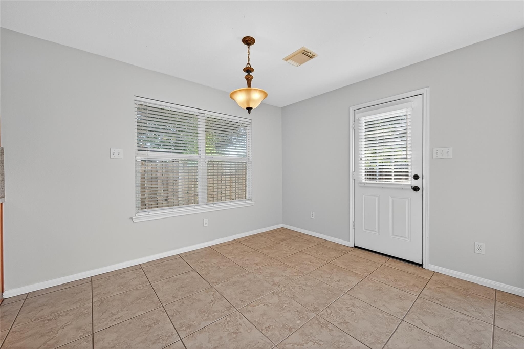 16414 Sylvan Dale Drive - Photo 14