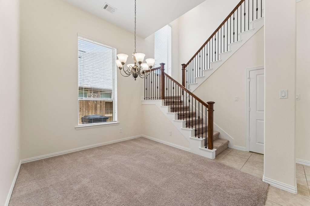 27943 Castle Park Lane - Photo 9