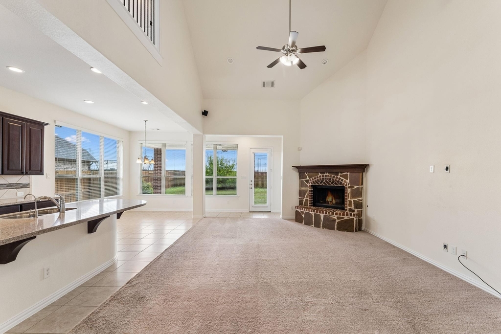 27943 Castle Park Lane - Photo 15