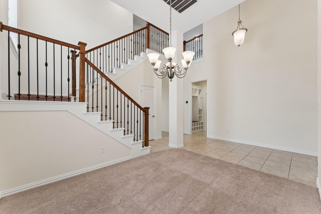 27943 Castle Park Lane - Photo 10