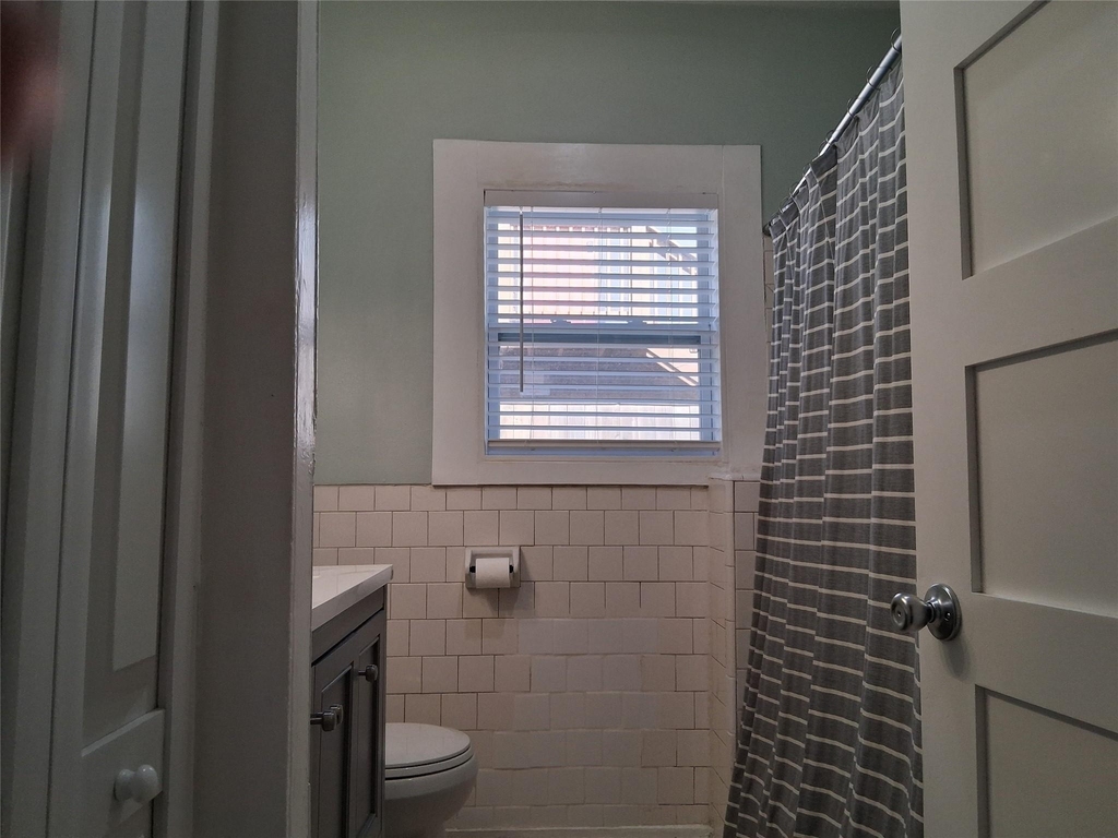 7335 Santiago Street - Photo 9