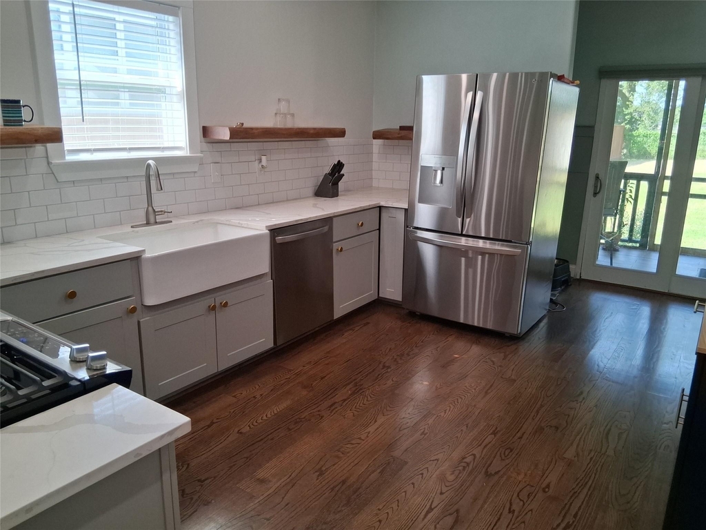 7335 Santiago Street - Photo 4