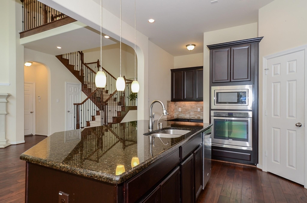 27031 Drybank Creek Lane - Photo 12