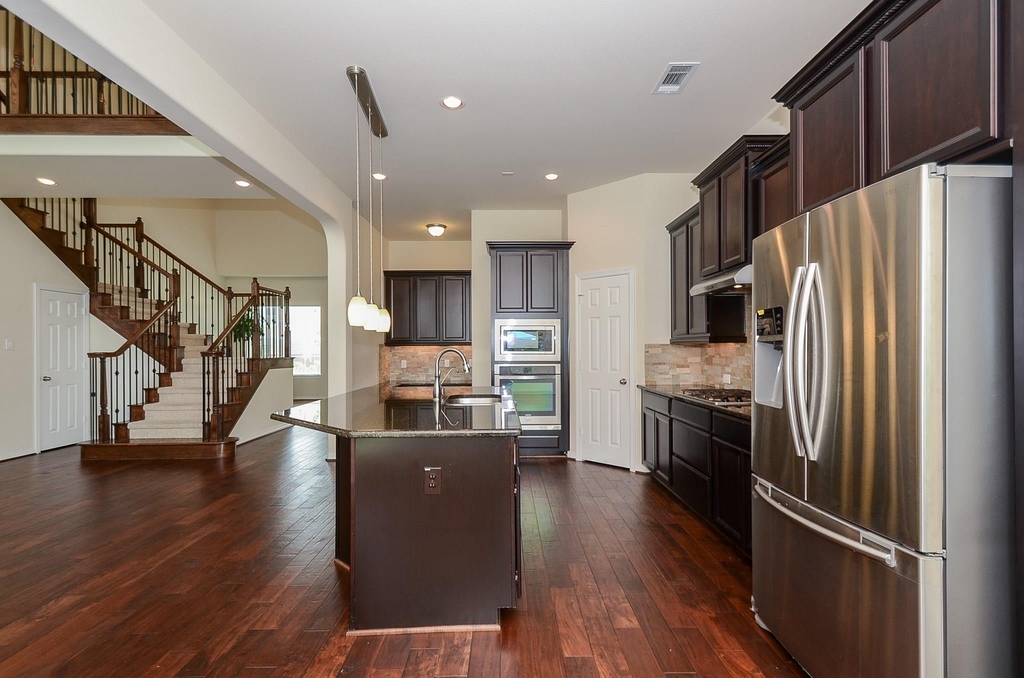 27031 Drybank Creek Lane - Photo 11