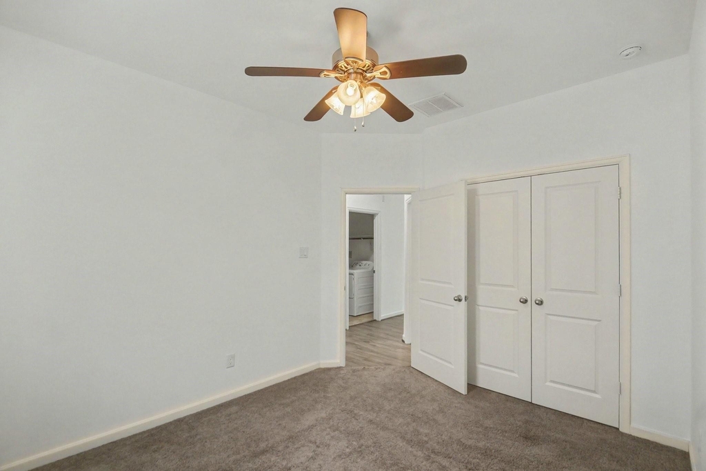 3413 Omega Street - Photo 5