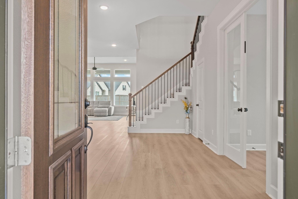 1211 Morning Rose Drive - Photo 4
