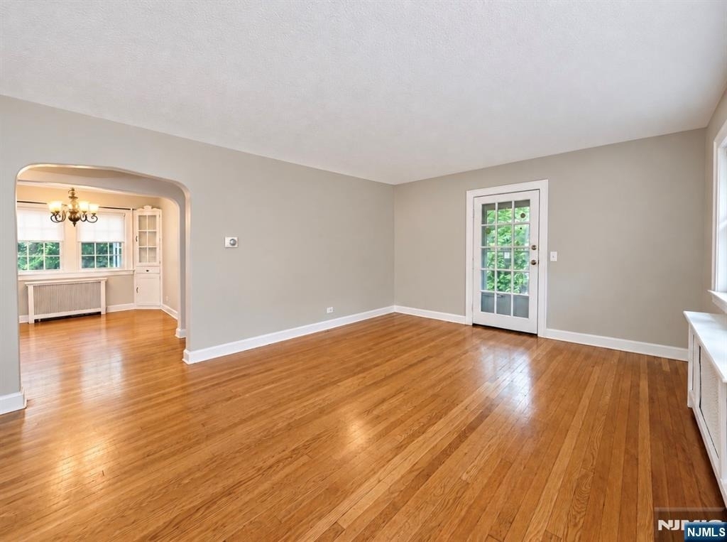 98 Farview - Photo 0