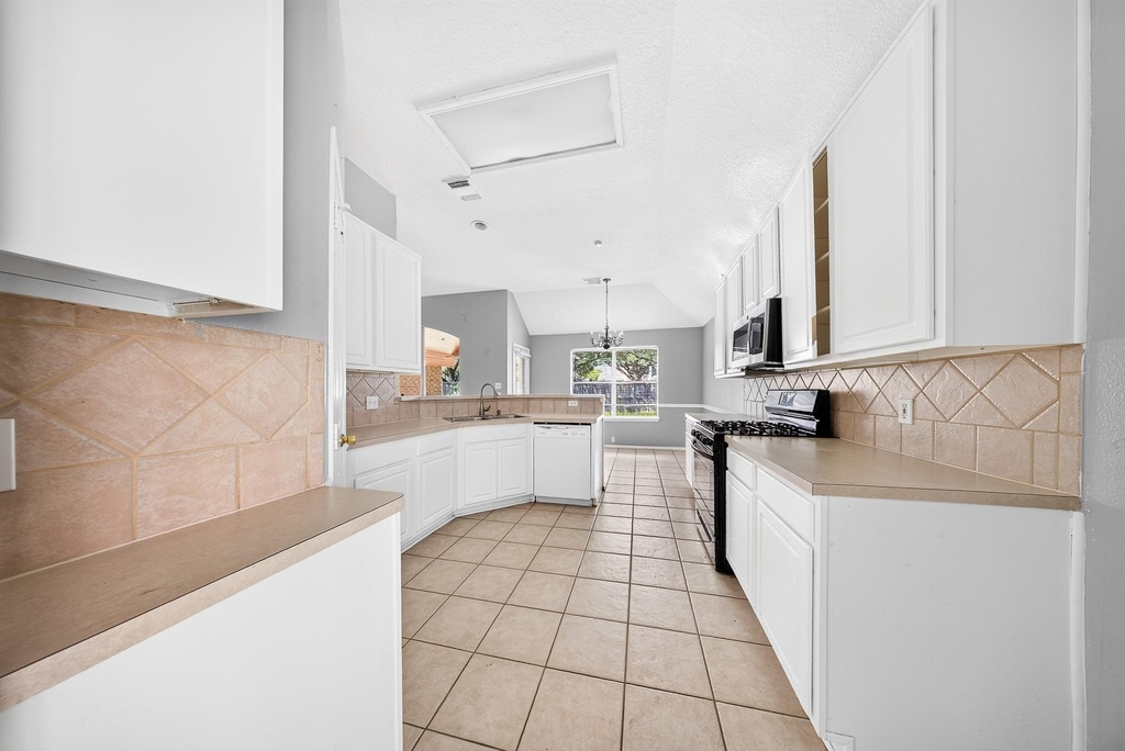 4811 Cottage Stone Lane - Photo 7
