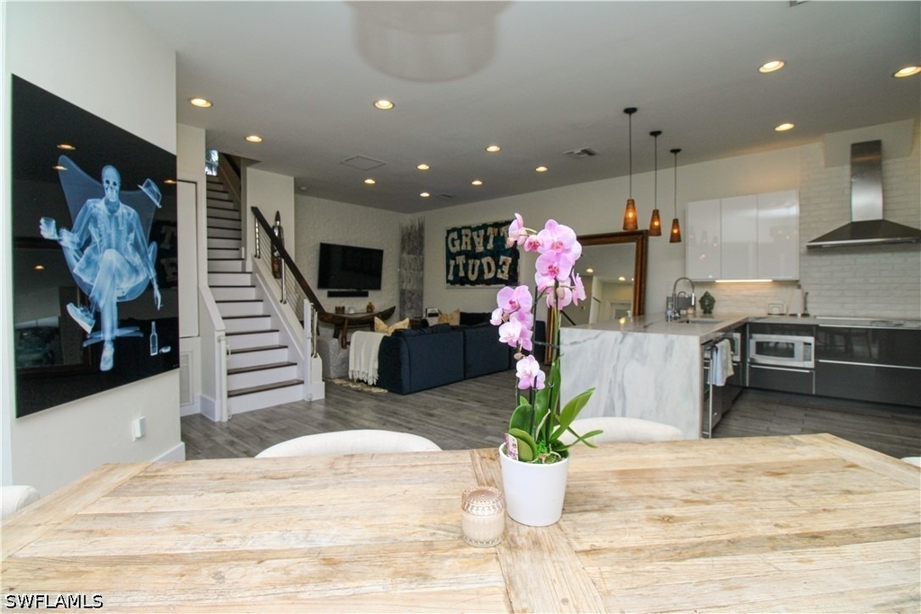 647 110th Avenue N - Photo 35