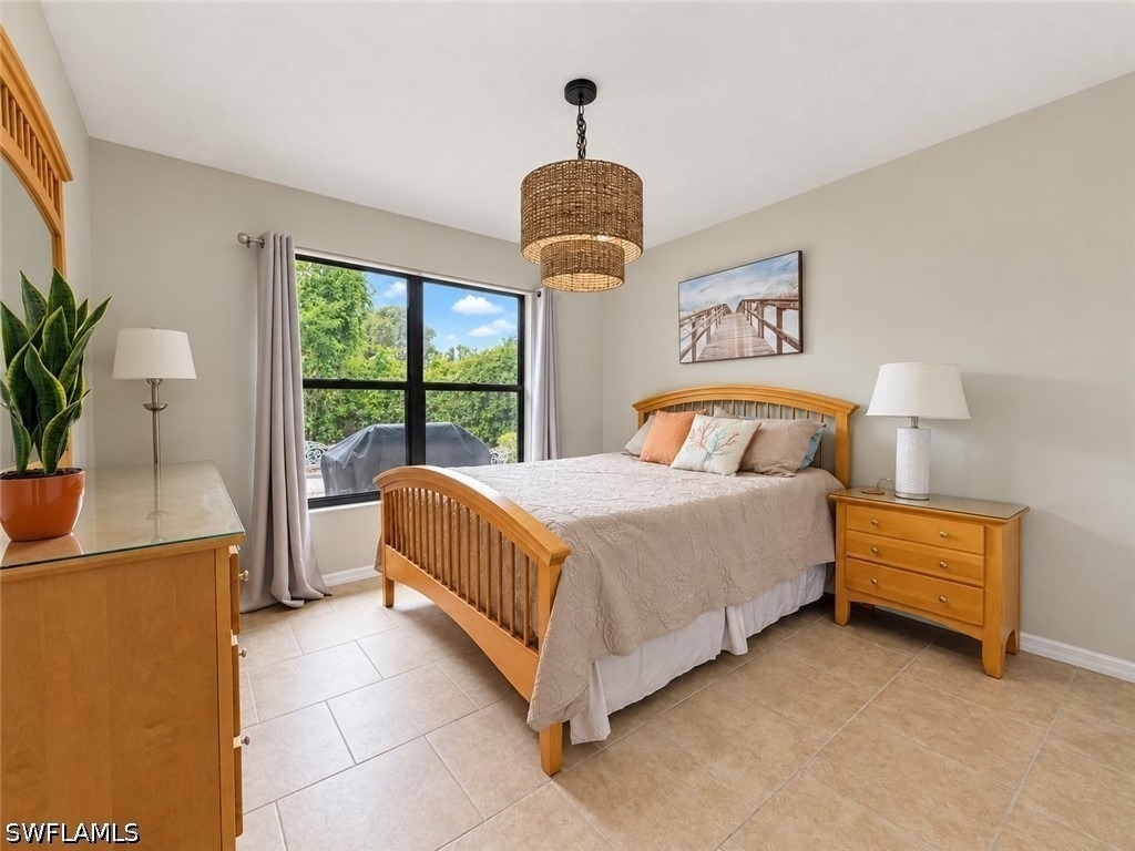 1228 Lastrada Lane - Photo 15