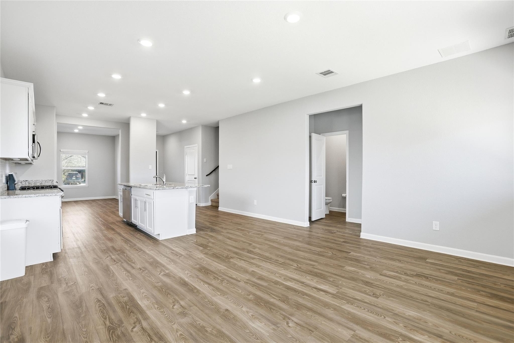 32315 Melbrooke Drive - Photo 8