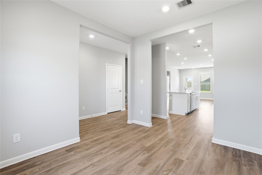 32315 Melbrooke Drive - Photo 4