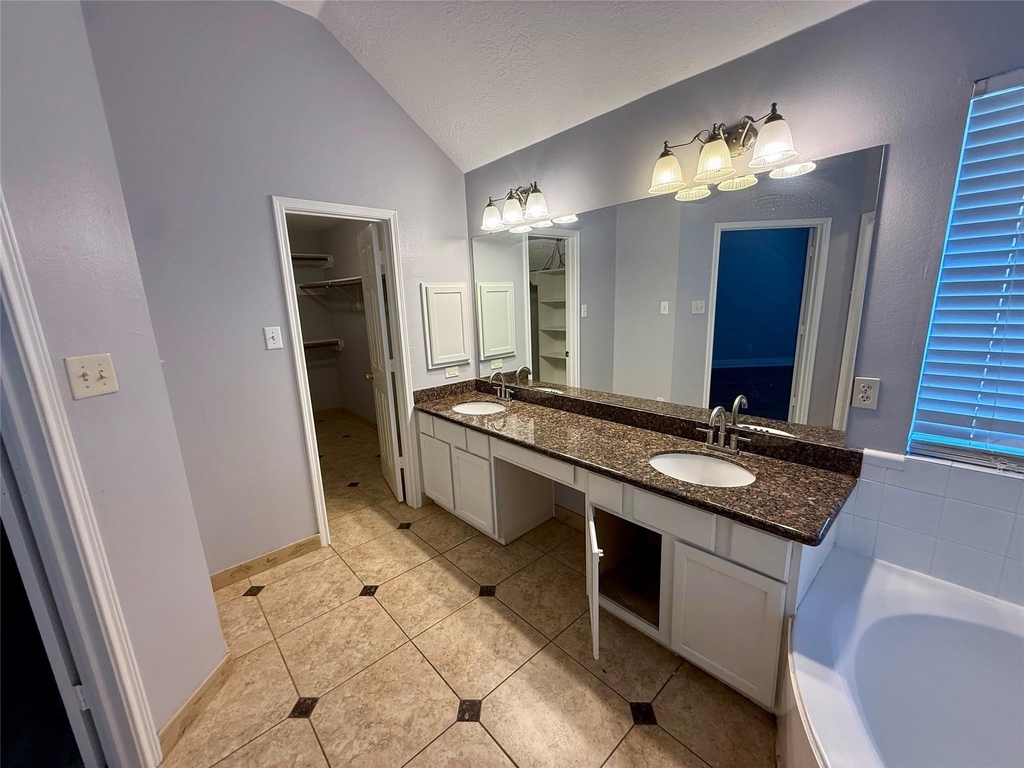 14310 Cypress Green Drive - Photo 19