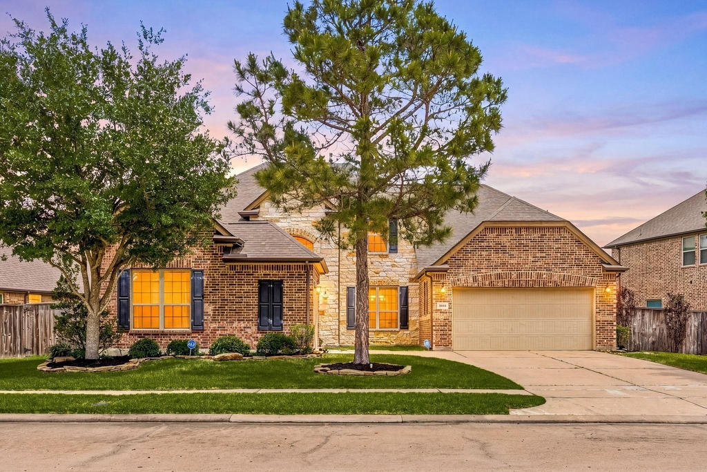 9338 Taylor Cliff Lane - Photo 1