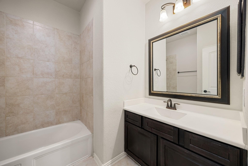 9338 Taylor Cliff Lane - Photo 34