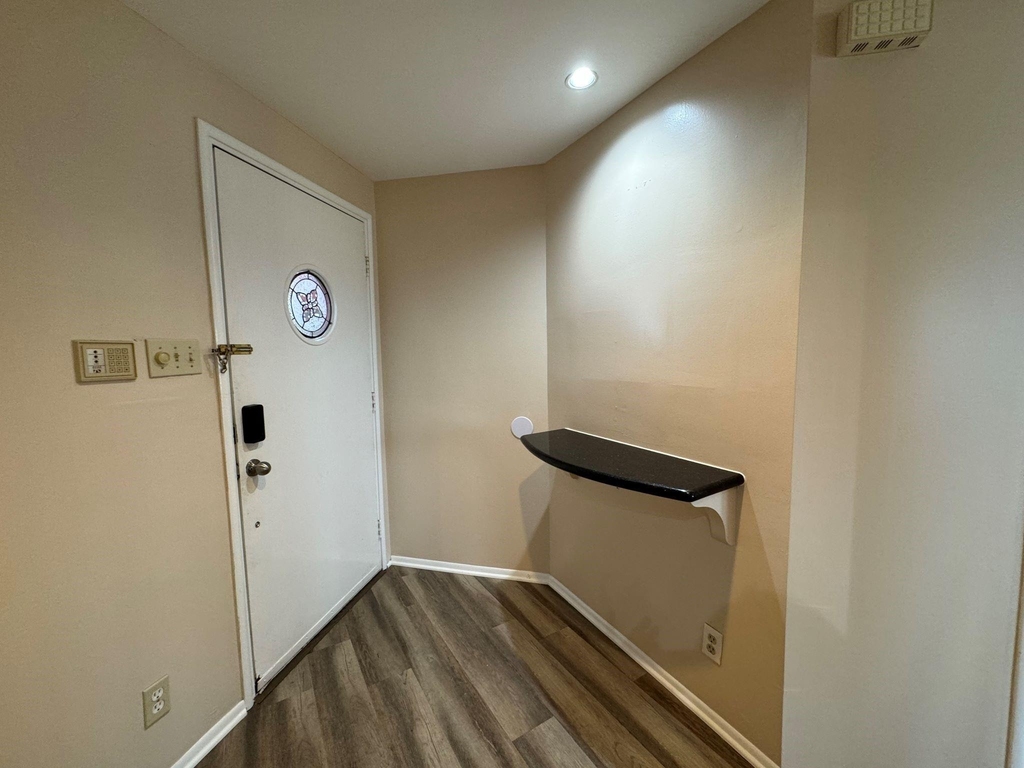1306 Marina Bay Drive - Photo 3