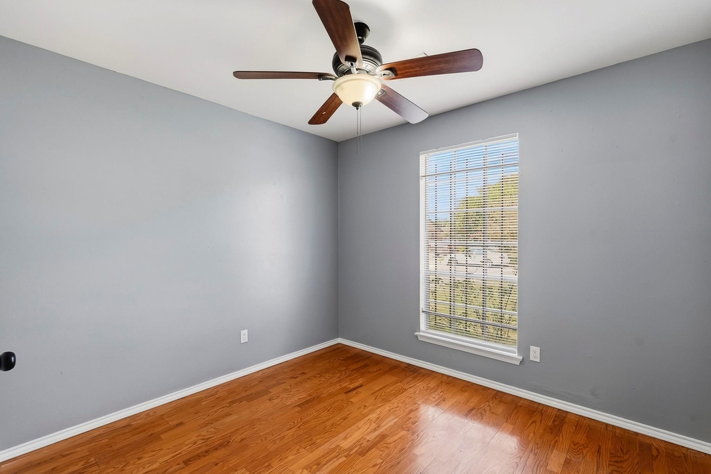 5223 Heathercrest Street - Photo 13