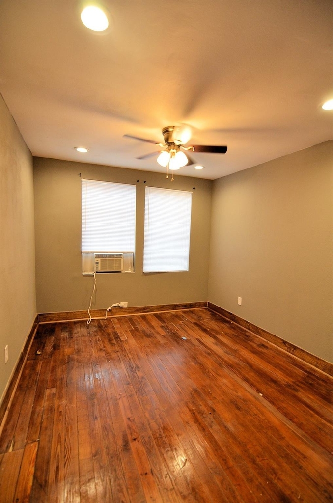 2123 Marion Street - Photo 5