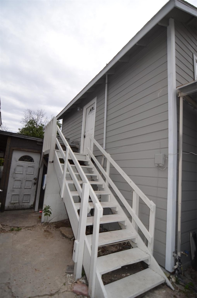 2123 Marion Street - Photo 15