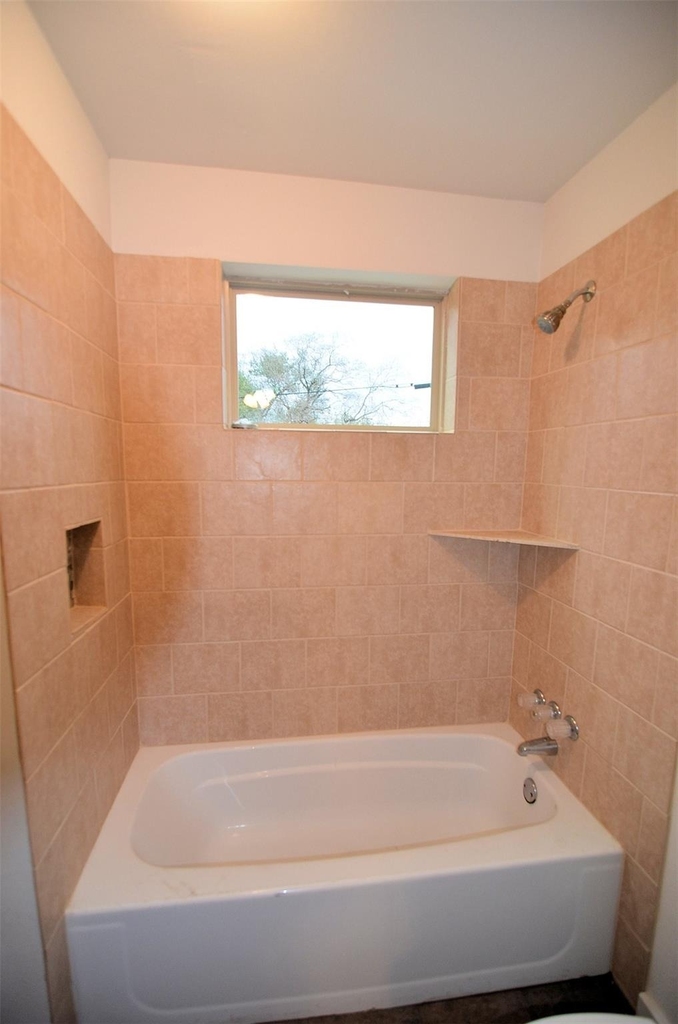 2123 Marion Street - Photo 11