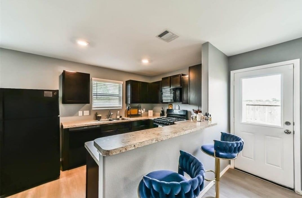 162 Kelly Street - Photo 5