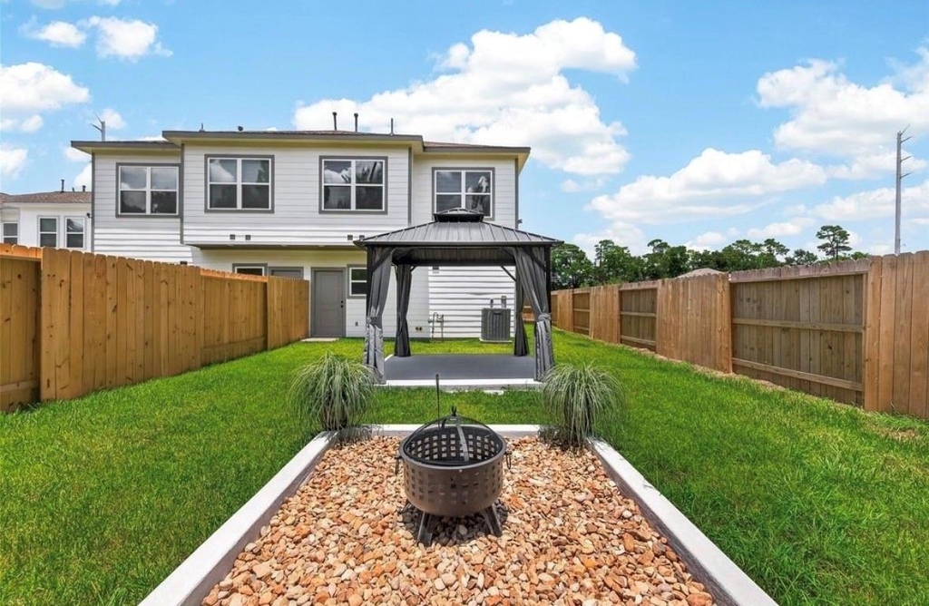 8306 Tidwell Road - Photo 18