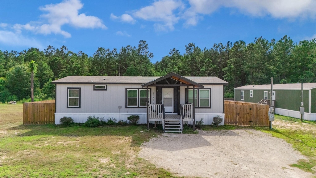 12576 Stablegate Drive - Photo 0