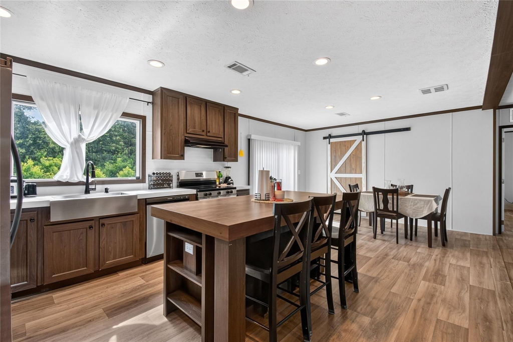 12576 Stablegate Drive - Photo 2