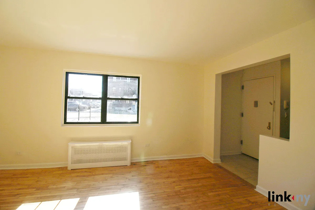 147-27 72nd Road - Photo 1
