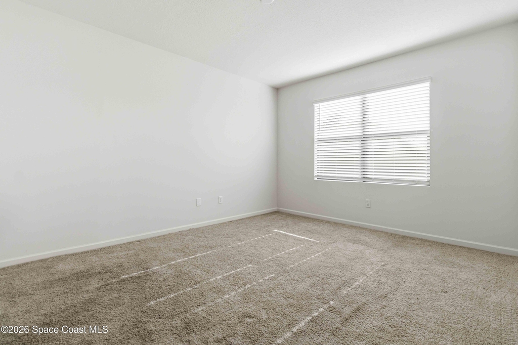 939 Remington Green Drive Se - Photo 14