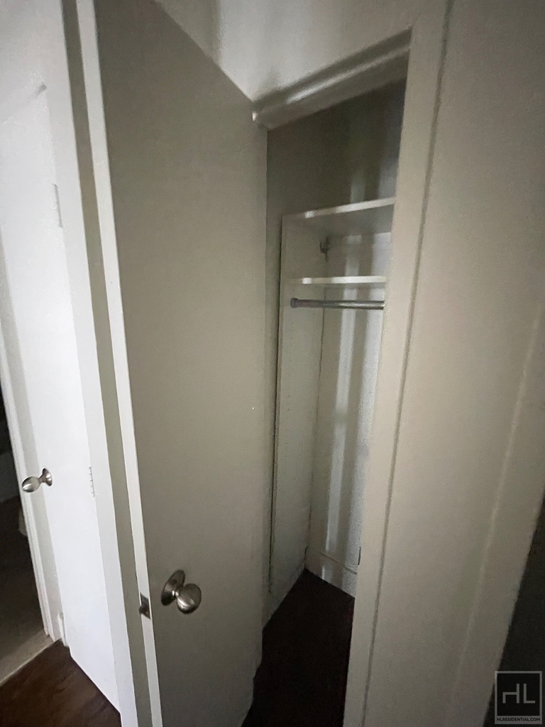 East 63 Street - Photo 13